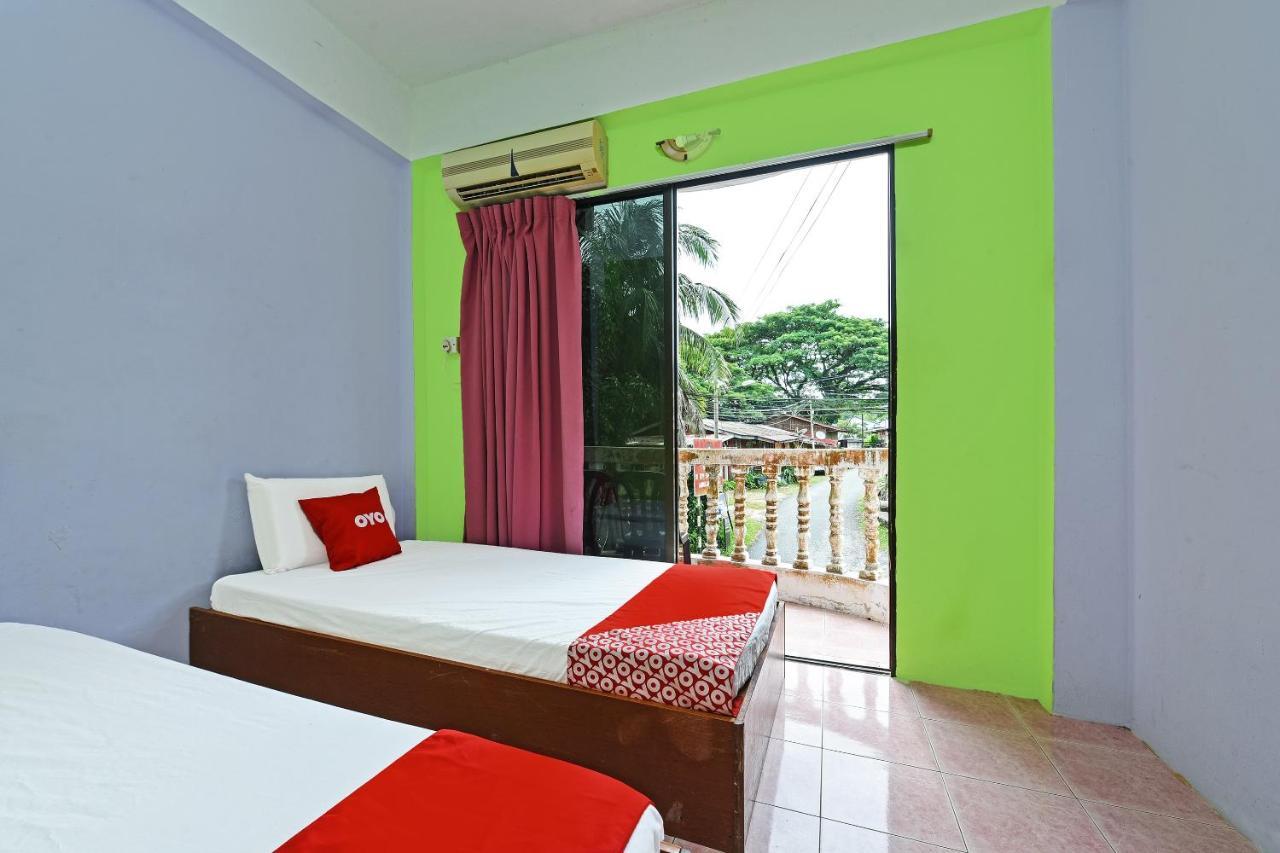 كُوالا تاهان Oyo 90565 Teresek View Motel المظهر الخارجي الصورة