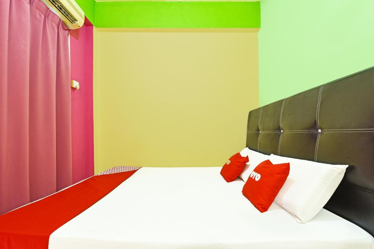 كُوالا تاهان Oyo 90565 Teresek View Motel المظهر الخارجي الصورة