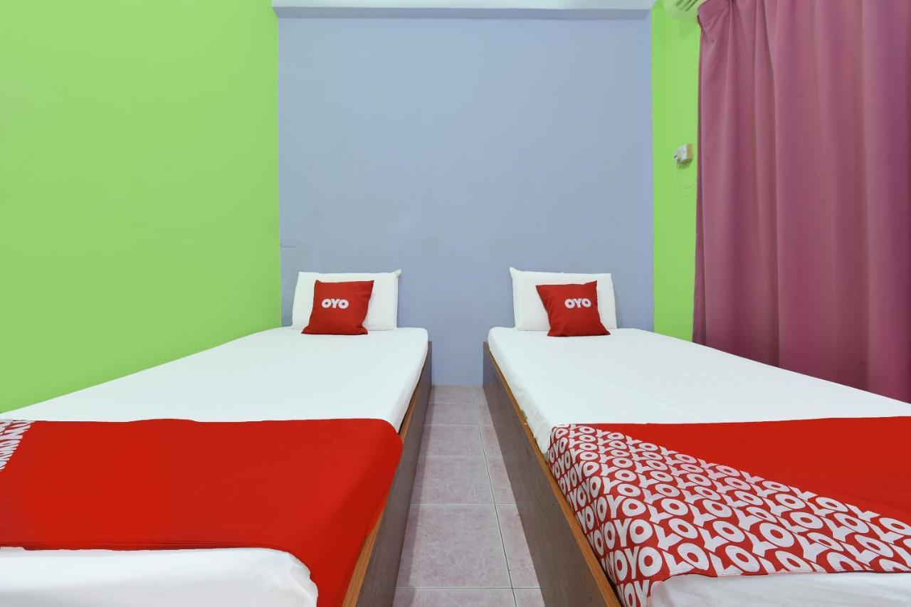 كُوالا تاهان Oyo 90565 Teresek View Motel المظهر الخارجي الصورة